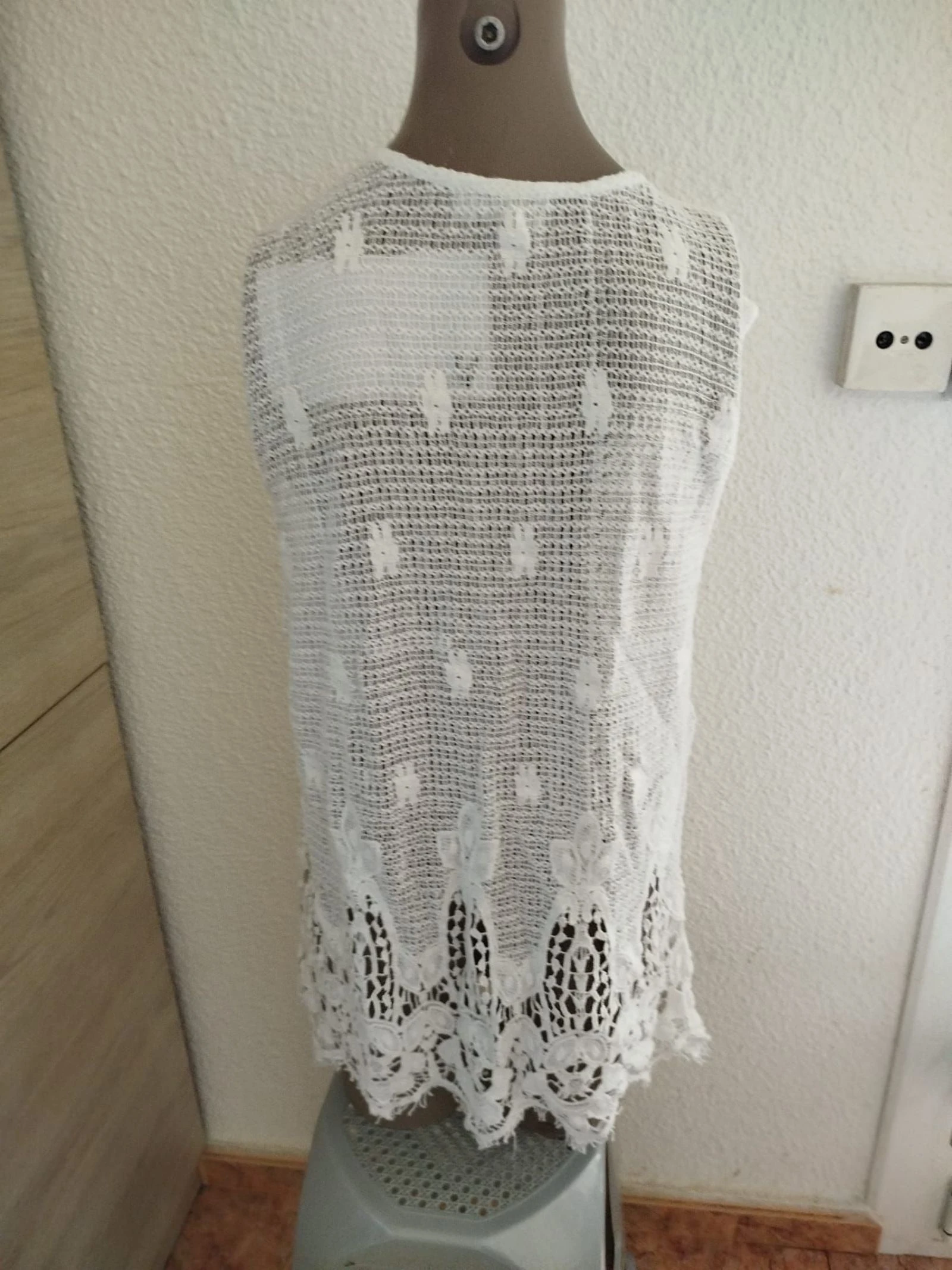 Caftan crochet blanco talla única  – photo 2